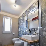 Terrazzo 44